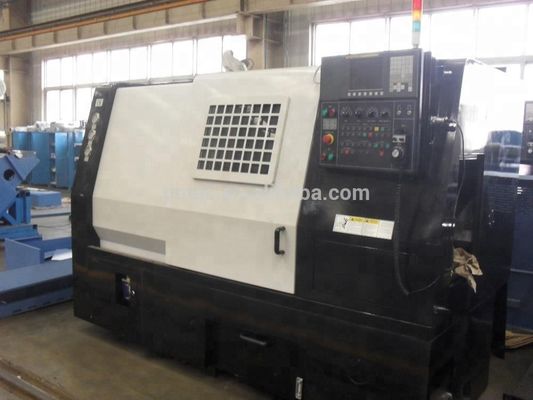 ツインスピンドル FANUC 斜面床 12 ツールのポストステーションを持つ AK-25 CNC トートン