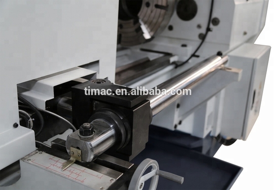 16-380rpm スピンドル速度 手動 水平管スレッドリングターン 油田用 130-270mm