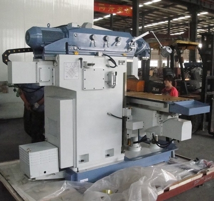 高精度 2 軸 ラム型フレッシングマシン 1200mm X 軸 移動