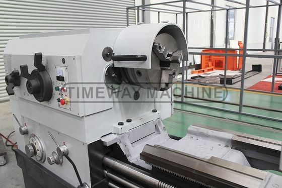 3900 KG 重さ 3725x1473x1622 mm 熱エンジン ローツメタルターニングマシン 糸を切る