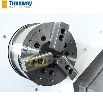 金属回転速度 550mm Z軸移動と12Nm切断トルクを持つCNCターン