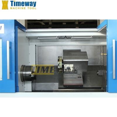金属回転速度 550mm Z軸移動と12Nm切断トルクを持つCNCターン