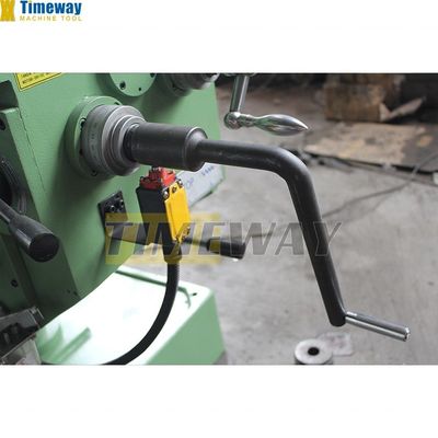 高精度TM700ターレットフレッシングマシンH/Vで効率的に機械金属部品