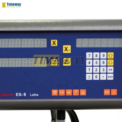 メタルターンマシンとマックス. ベッド上をスイング 356mmとマックス. 作業部品の長さ 1000mm