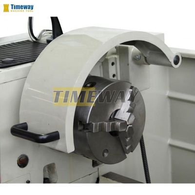 メタルターンマシンとマックス. ベッド上をスイング 356mmとマックス. 作業部品の長さ 1000mm