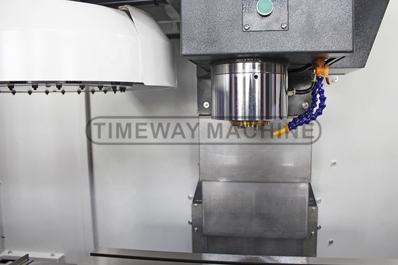 500kg 負荷容量 VMC745 CNC フリース 機械 金属の垂直加工センター