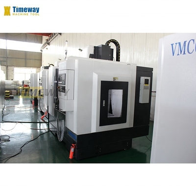 500kg 負荷容量 VMC745 CNC フリース 機械 金属の垂直加工センター