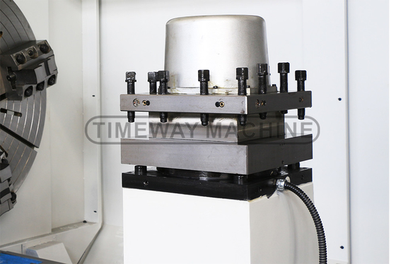 AK-1400C CNC重用水平回路 1010mm ベッド幅 1400mm マックス ベッドの上にスイング