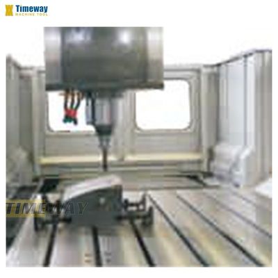 820x1300 テーブルサイズ 重作業機械のための二重列ゲントリーCNCフレーシングマシン