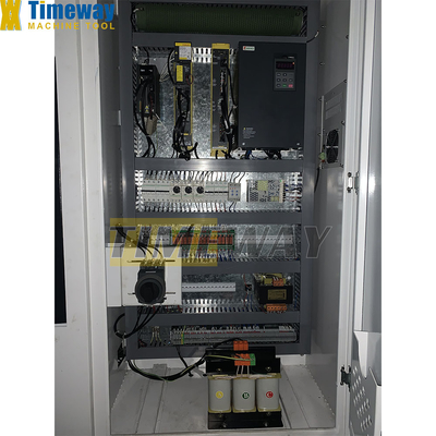 精度と効率を組み合わせたVTC800金属加工用の垂直 CNC ターン