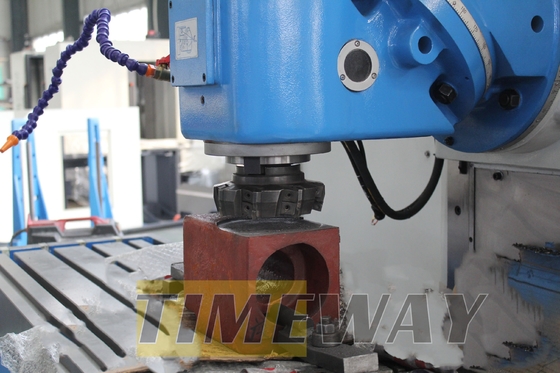 BM715 メタル用垂直フレーシングマシン 1500x650mm テーブル移動と 7300KG 重量