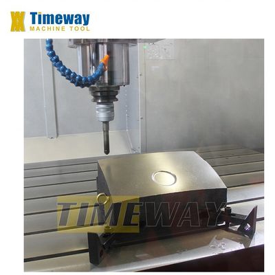 BT40 スピンドル・タパー・ガントリー・マシニング・センター 2022 最新の産業効率化