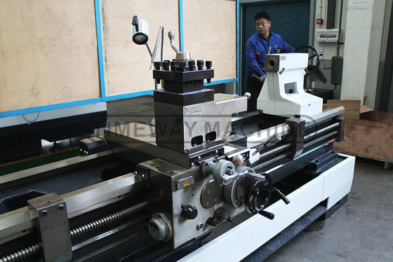 BL-800Bギャップベッドラートンマシンで2850mmマックス.回転長さと82mmスピンドル穴