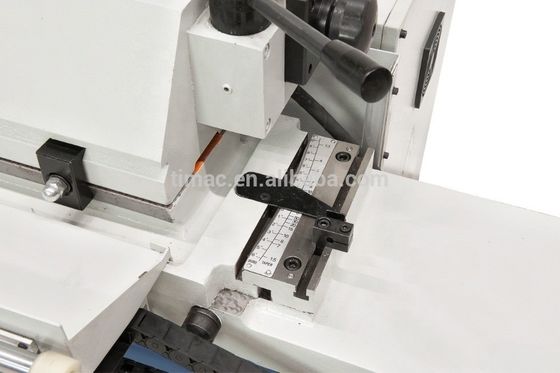 5.625kW パワー UG-200H 機械ツールの精密磨削のための円筒磨機