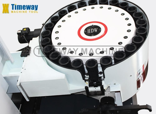 自動 VMC1370L 縦機械センター BT50 ATC 24 ツールと 700mm テーブル移動