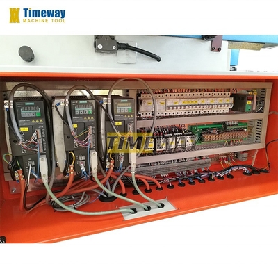 1精密加工作業のためのSG-2050CNC2