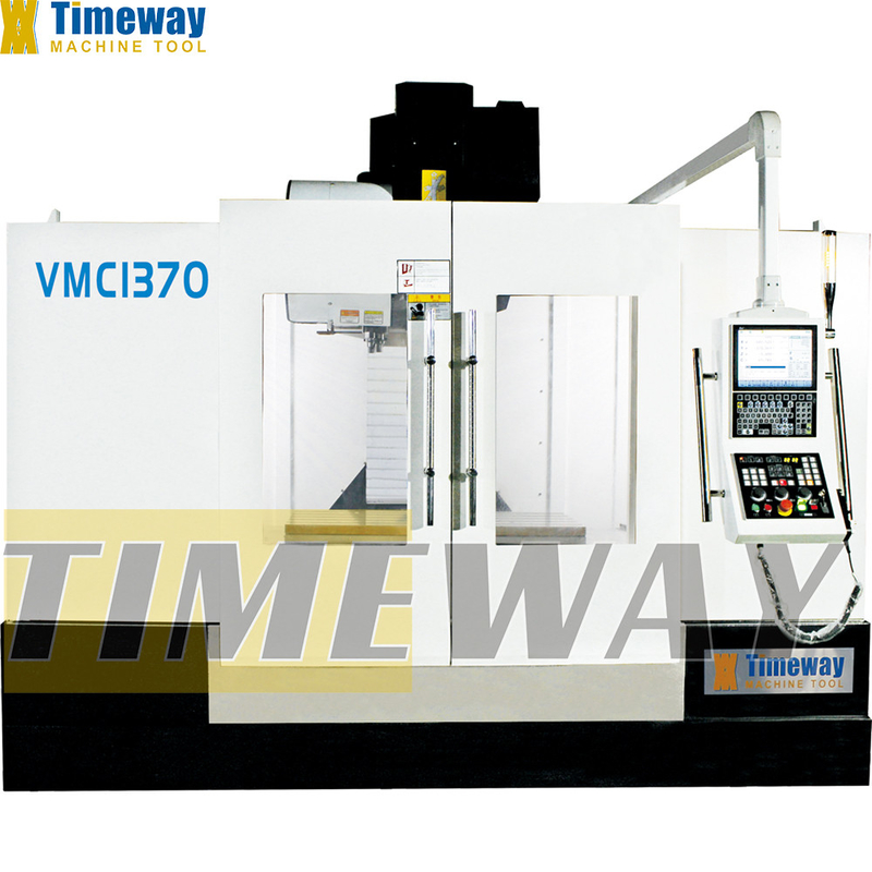 1360x700 テーブルサイズ 3 軸 VMC1370 垂直加工センターマシン CNC フリージングマシン